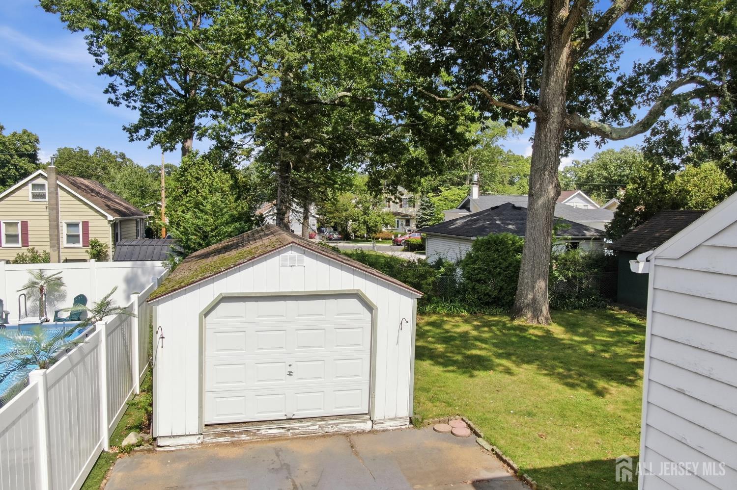 42 Brookwood Road Spotswood NJ 08884