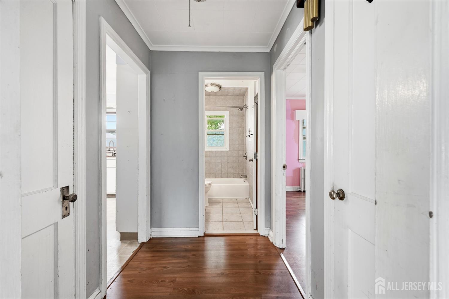 42 Brookwood Road Spotswood NJ 08884