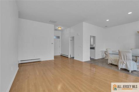 12 Bellflower Drive Lakewood NJ 08701