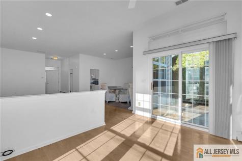 12 Bellflower Drive Lakewood NJ 08701