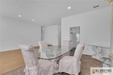 12 Bellflower Drive Lakewood NJ 08701