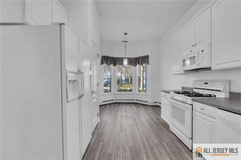 12 Bellflower Drive Lakewood NJ 08701