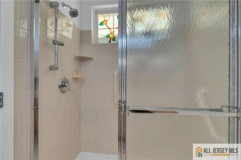 12 Bellflower Drive Lakewood NJ 08701