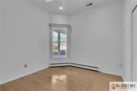 12 Bellflower Drive Lakewood NJ 08701