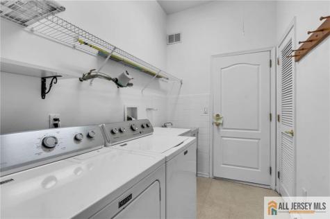 12 Bellflower Drive Lakewood NJ 08701