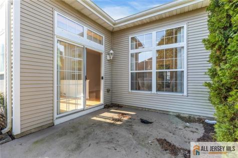 12 Bellflower Drive Lakewood NJ 08701