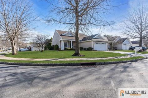 12 Bellflower Drive Lakewood NJ 08701