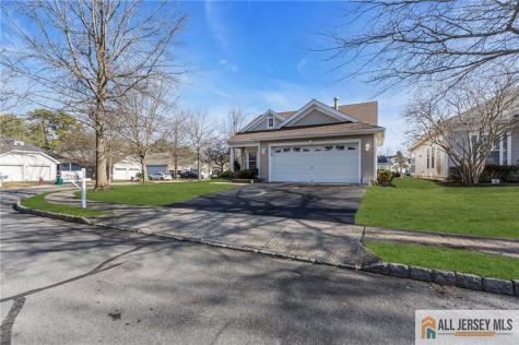 12 Bellflower Drive Lakewood NJ 08701