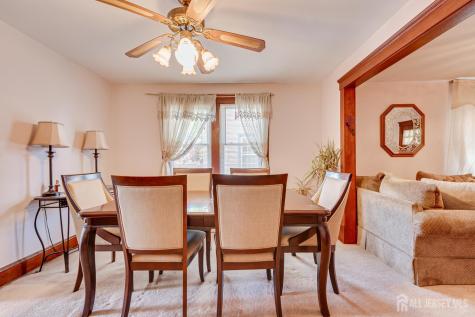17 Vanderbuilt Place Woodbridge Proper NJ 07095
