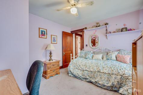 17 Vanderbuilt Place Woodbridge Proper NJ 07095