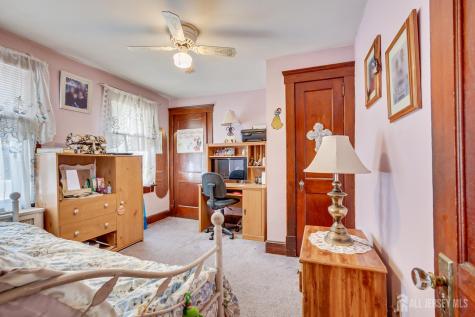 17 Vanderbuilt Place Woodbridge Proper NJ 07095