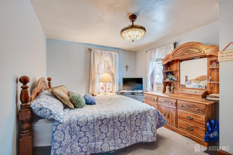 17 Vanderbuilt Place Woodbridge Proper NJ 07095