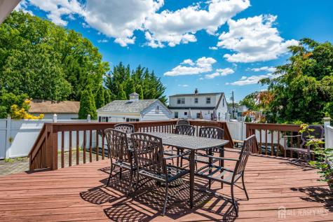 17 Vanderbuilt Place Woodbridge Proper NJ 07095