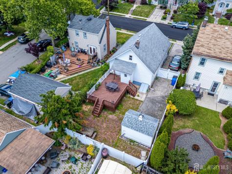 17 Vanderbuilt Place Woodbridge Proper NJ 07095