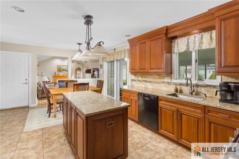 12 Anderson Avenue Monroe NJ 08831
