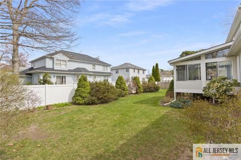 12 Anderson Avenue Monroe NJ 08831