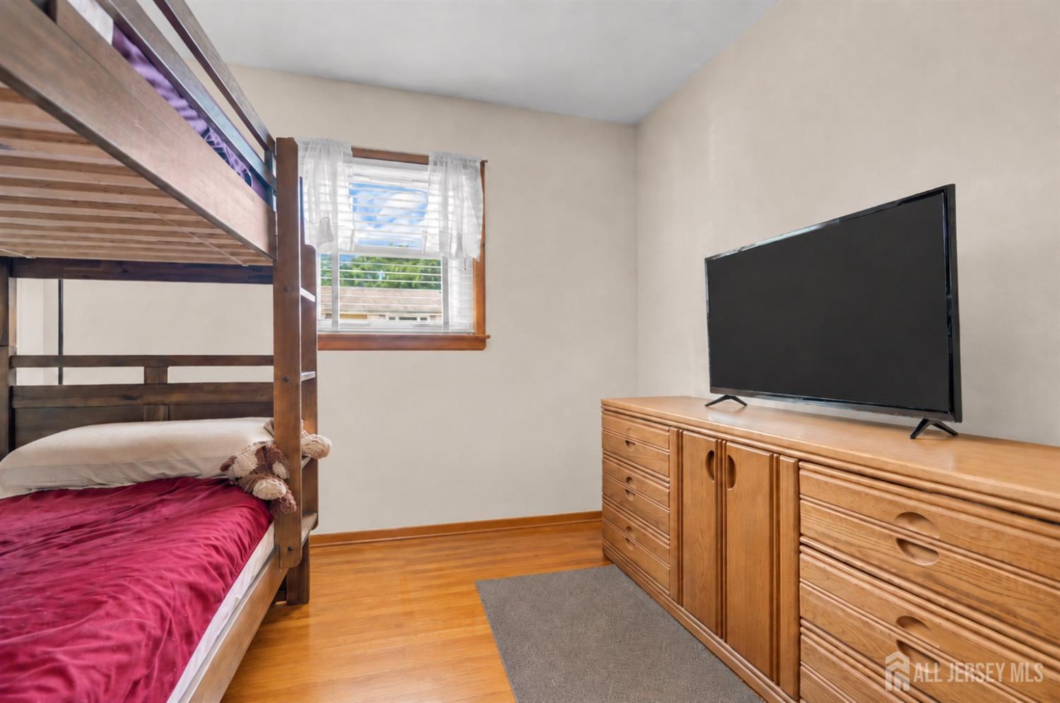231 Temple Way Colonia NJ 07067