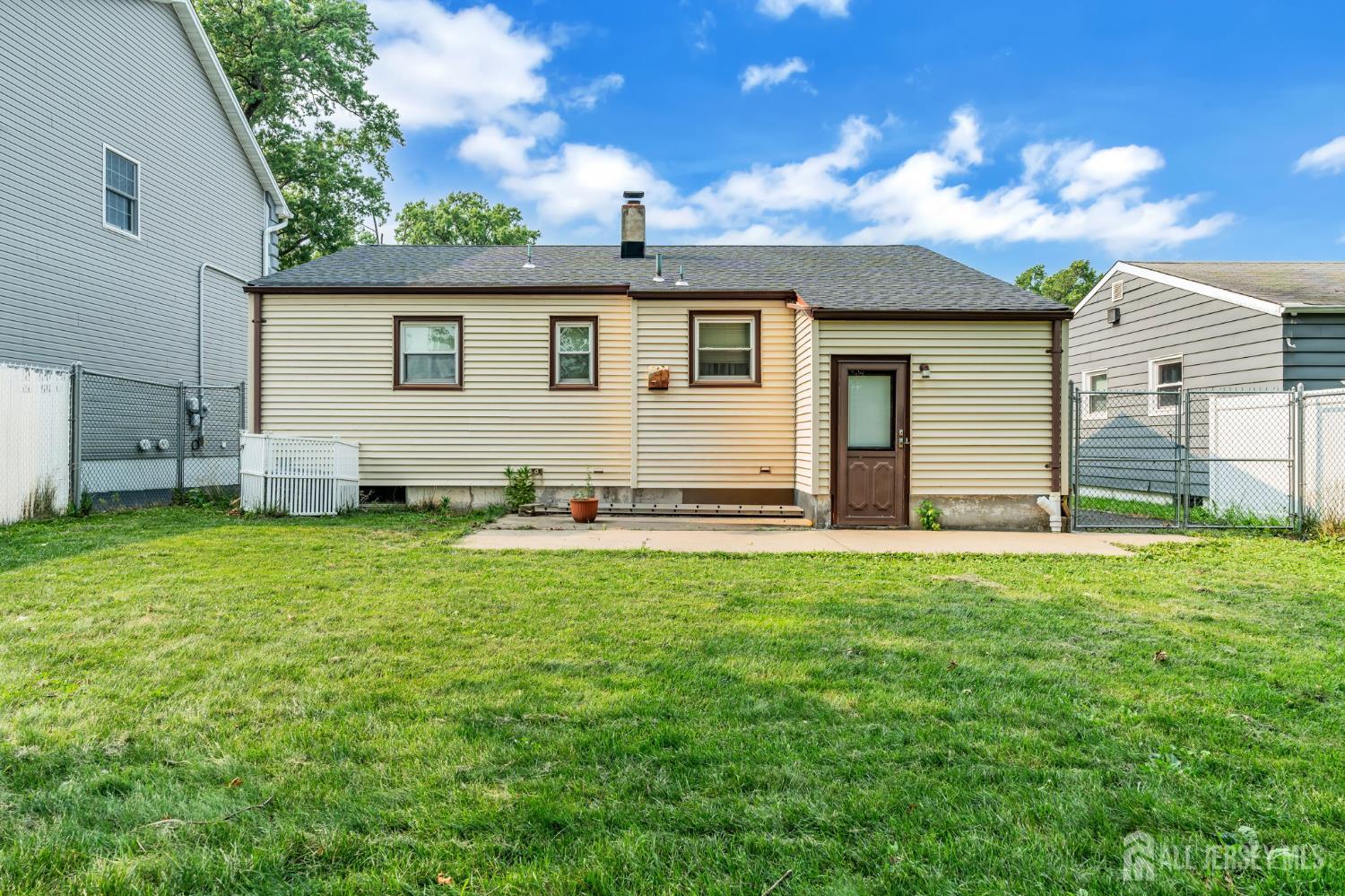 231 Temple Way Colonia NJ 07067