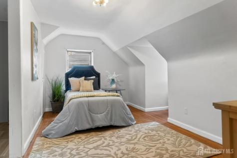 1032 E.blancke Street Linden NJ 07036