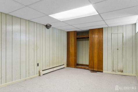 1032 E.blancke Street Linden NJ 07036