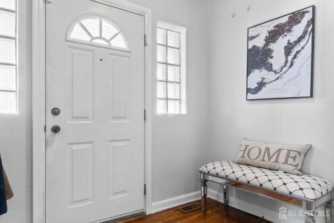 1032 E.blancke Street Linden NJ 07036