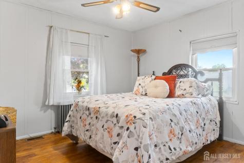 1032 E.blancke Street Linden NJ 07036