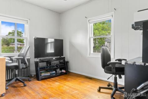 1032 E.blancke Street Linden NJ 07036