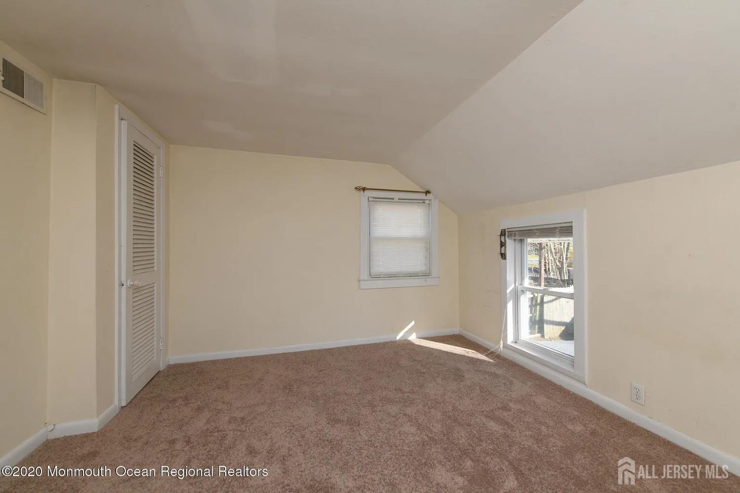2 Woodbrook Drive Aberdeen NJ 07747