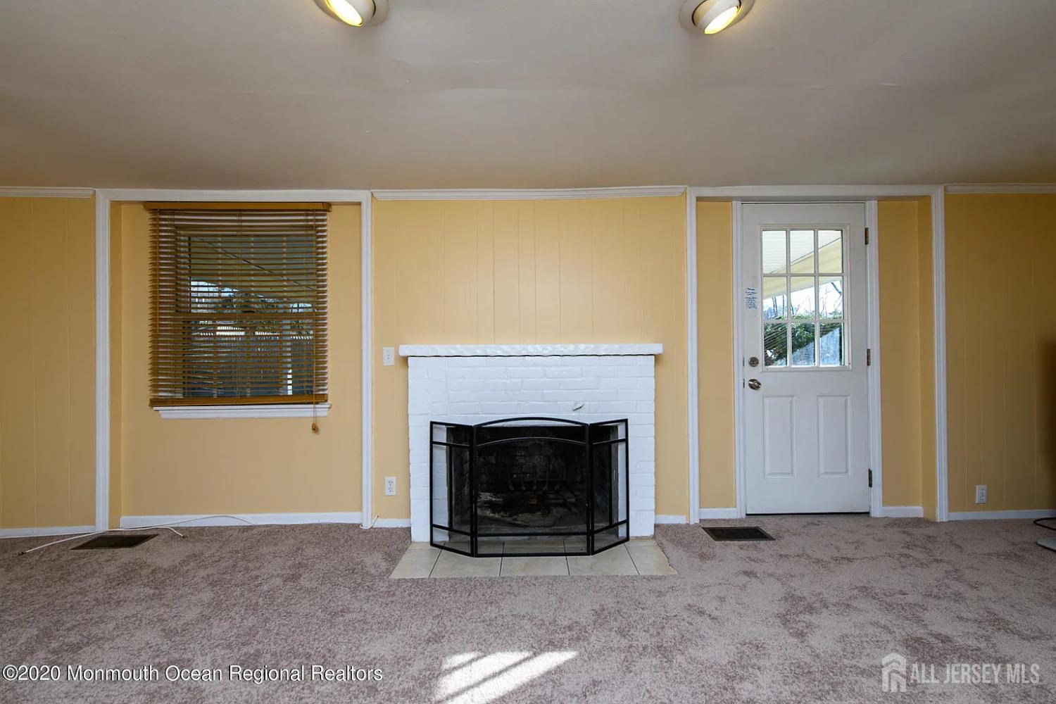 2 Woodbrook Drive Aberdeen NJ 07747