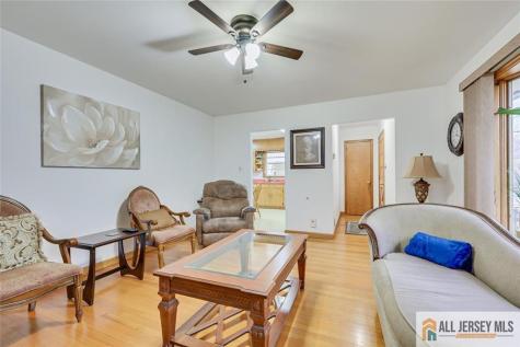 26 Goodwill Place Metuchen NJ 08840