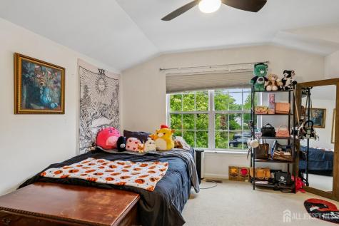 17 Miller Circle Pennington NJ 08534