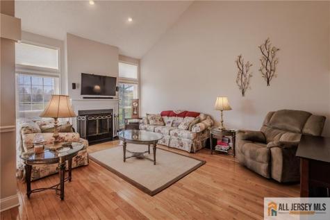 12 Rothwell Drive Monroe NJ 08831