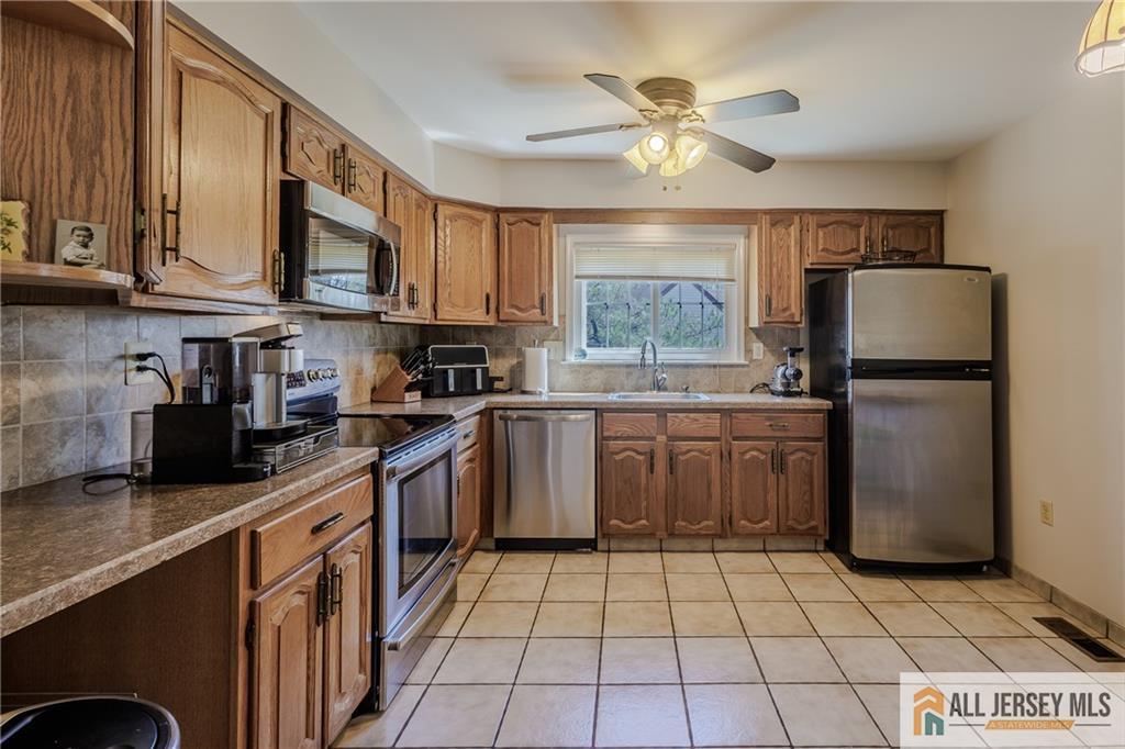 12 Rothwell Drive Monroe NJ 08831