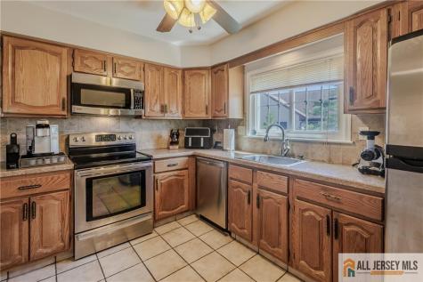 12 Rothwell Drive Monroe NJ 08831