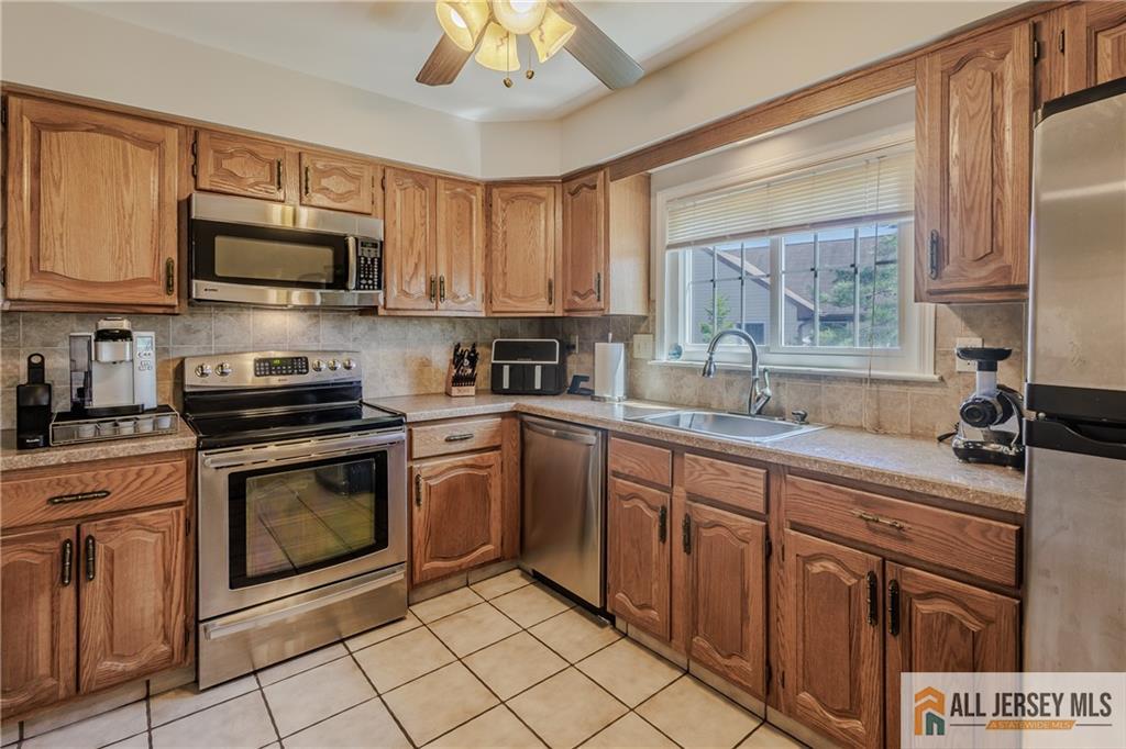 12 Rothwell Drive Monroe NJ 08831