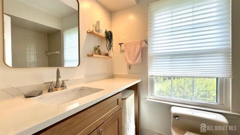 507 Timber Oaks Road Edison NJ 08820