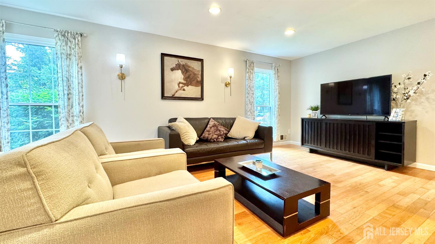 507 Timber Oaks Road Edison NJ 08820