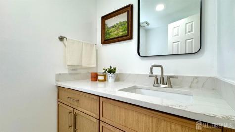 507 Timber Oaks Road Edison NJ 08820