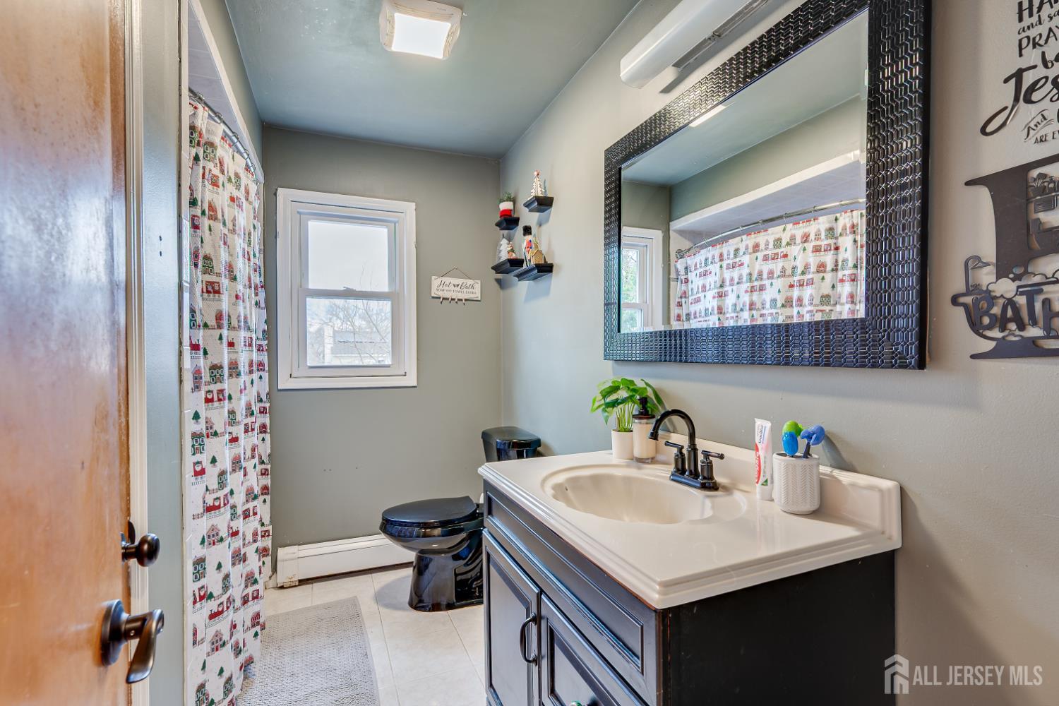 228 Oneida Place North Plainfield NJ 07060