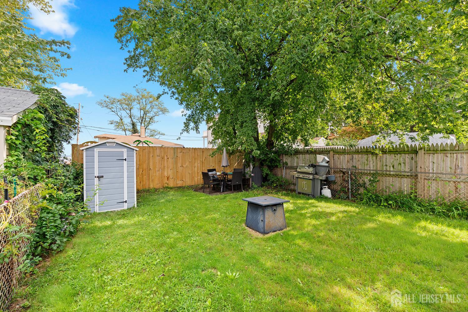 285 Shoreland Circle Old Bridge NJ 08879