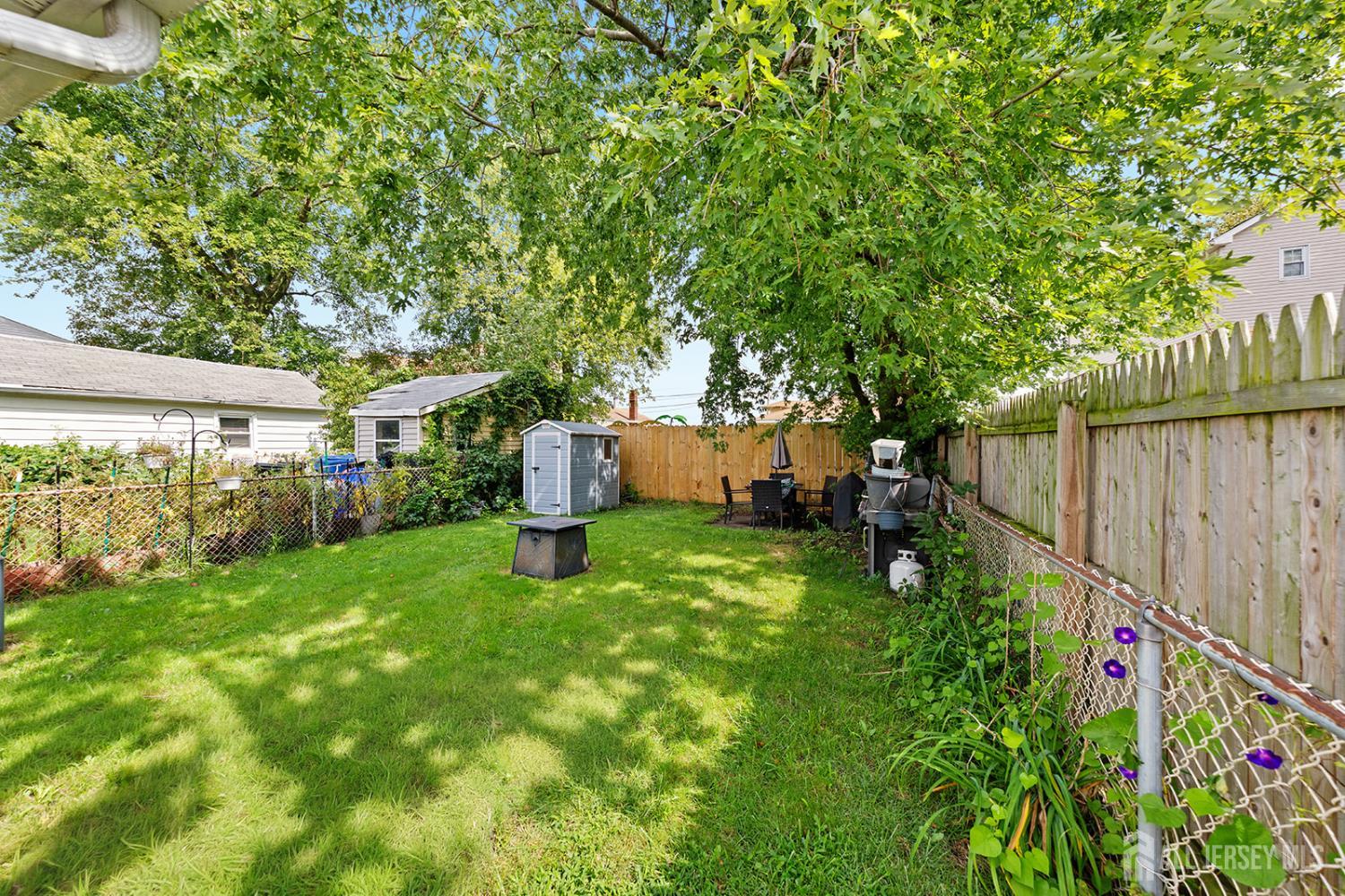 285 Shoreland Circle Old Bridge NJ 08879