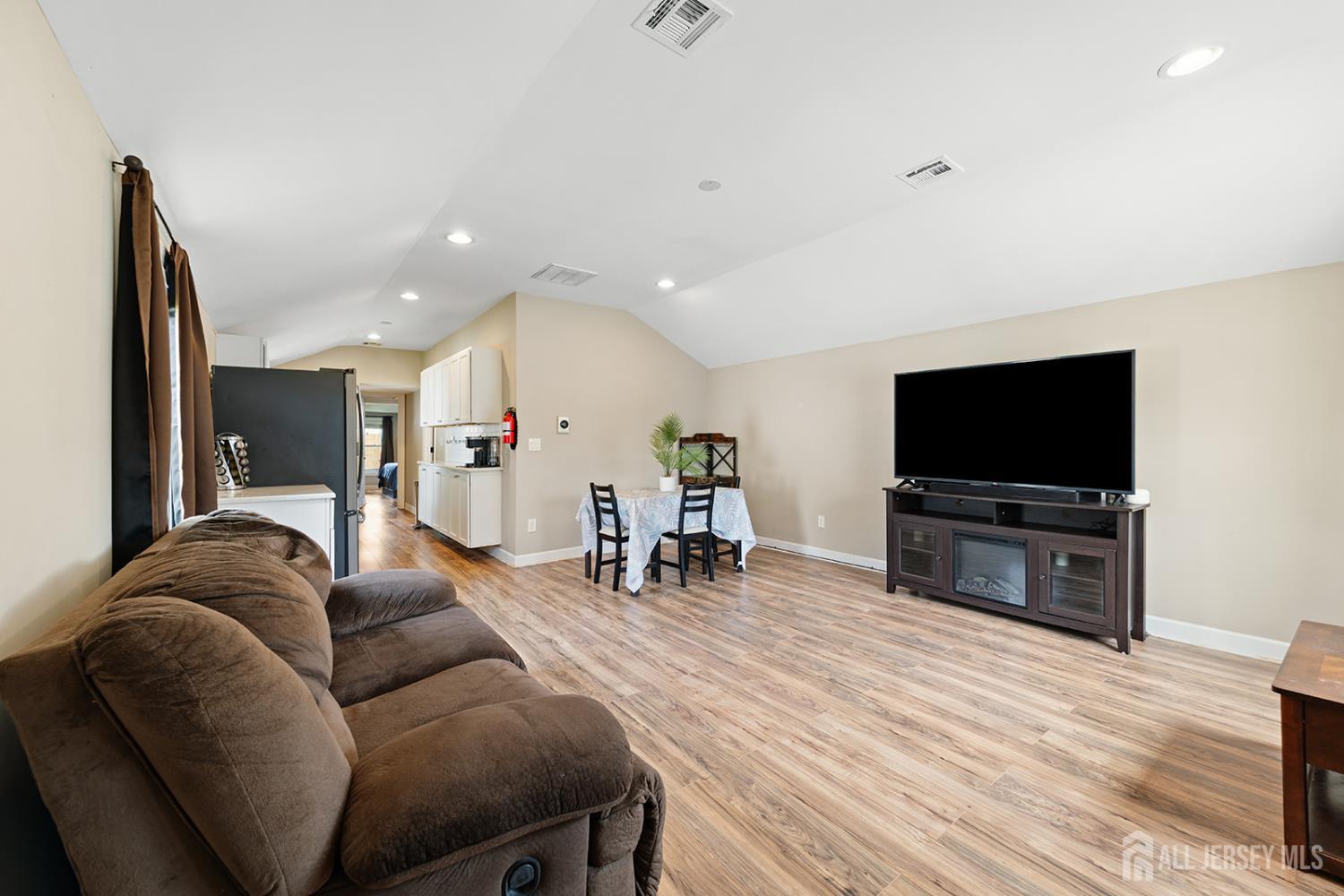 285 Shoreland Circle Old Bridge NJ 08879