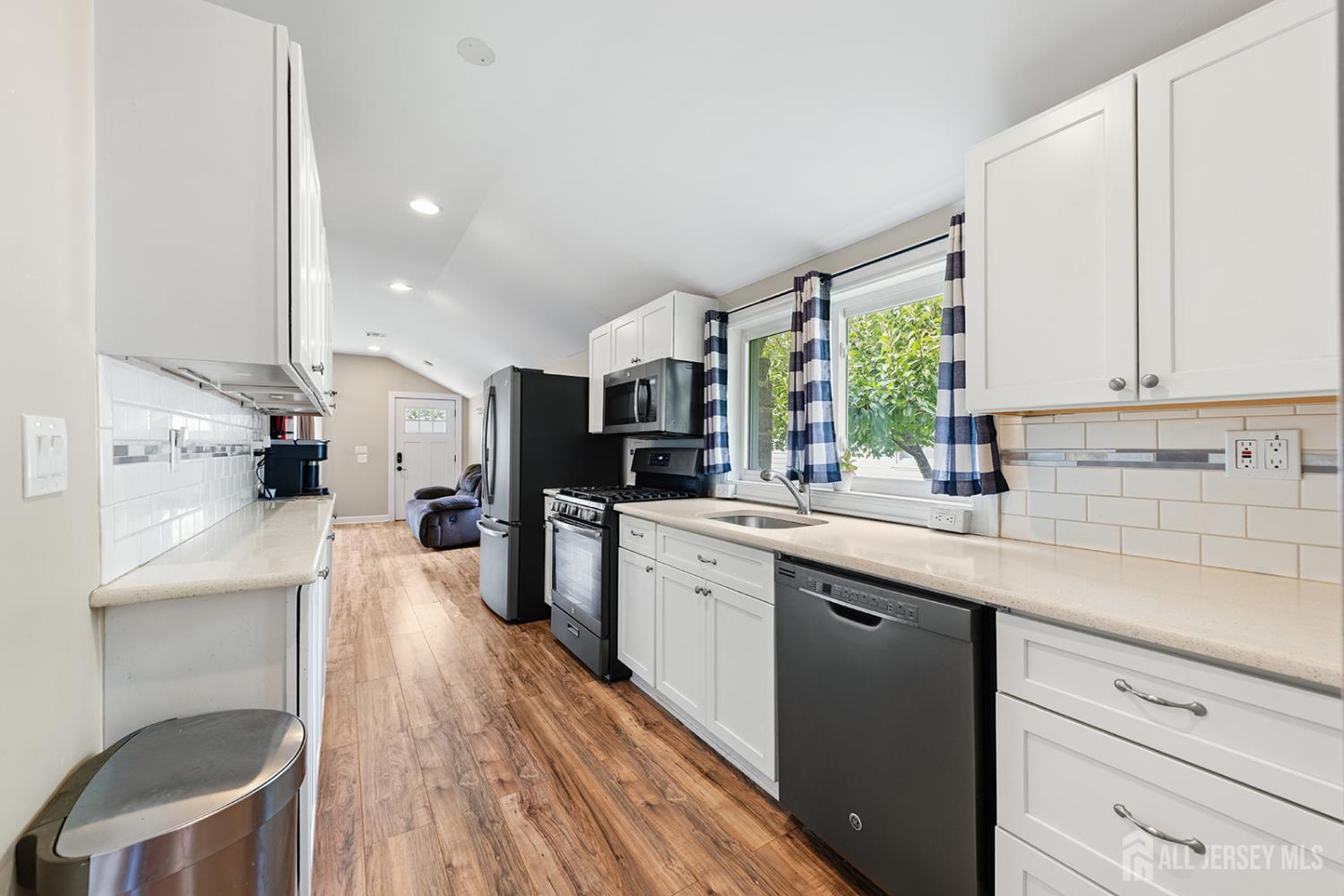 285 Shoreland Circle Old Bridge NJ 08879