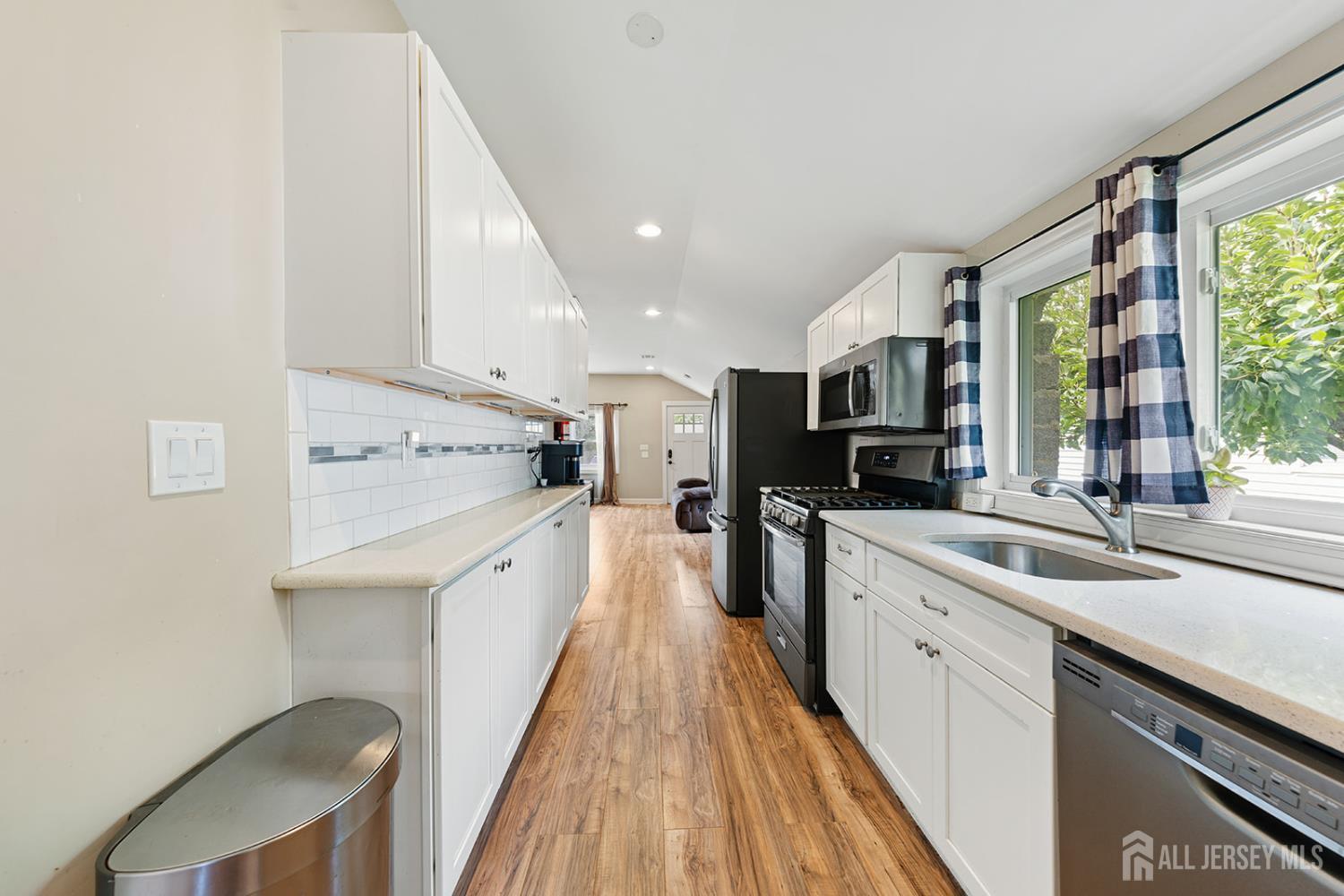 285 Shoreland Circle Old Bridge NJ 08879