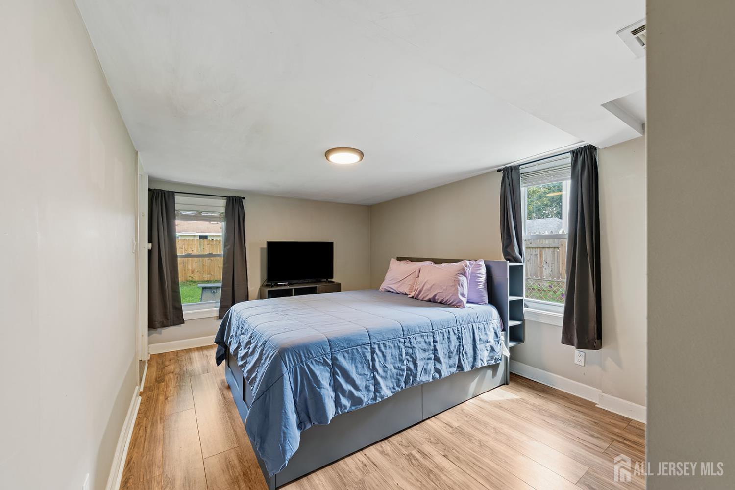 285 Shoreland Circle Old Bridge NJ 08879