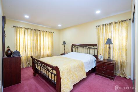 14 Holohan Drive Plainsboro NJ 08536