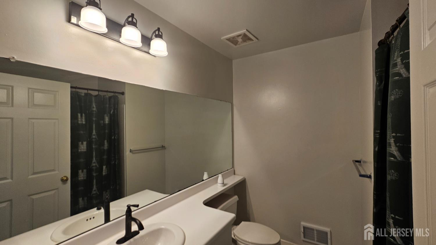 1503 Pheasant Run South Brunswick NJ 08852