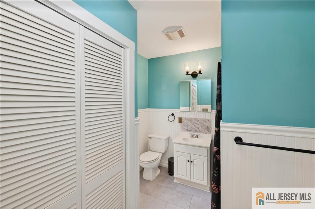 12 Capner Street Flemington NJ 08822