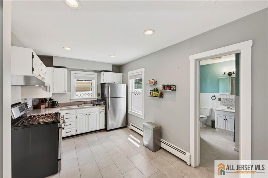 12 Capner Street Flemington NJ 08822