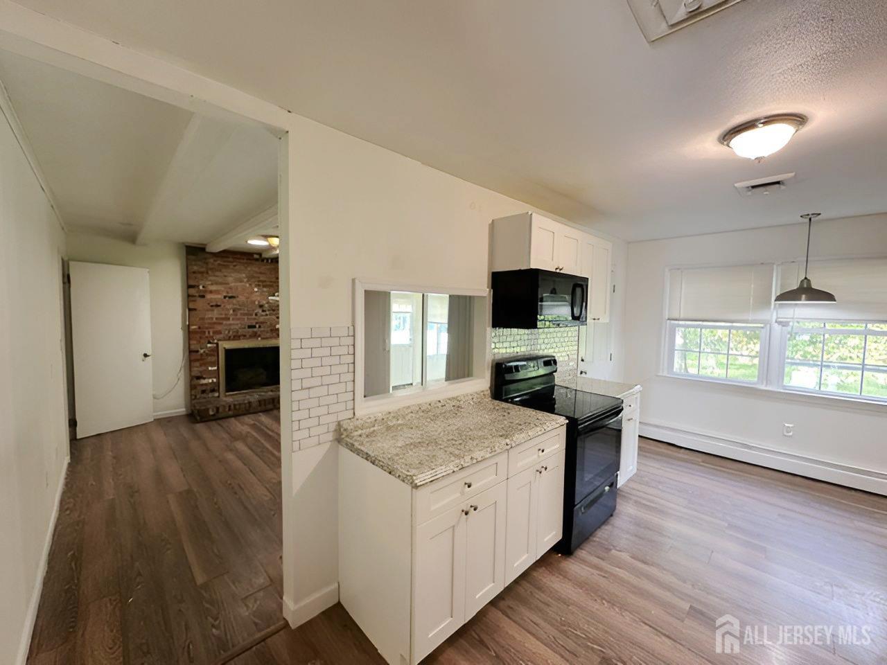 28 Rockleigh Drive Ewing NJ 08628